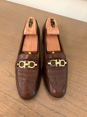 FERRAGAMO Loafers in EUC. Made in Florence. 7.5.